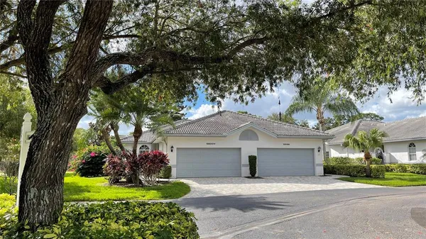 $2,150 | 5600 West Long Common Court, Unit 2, Sarasota, FL 34235