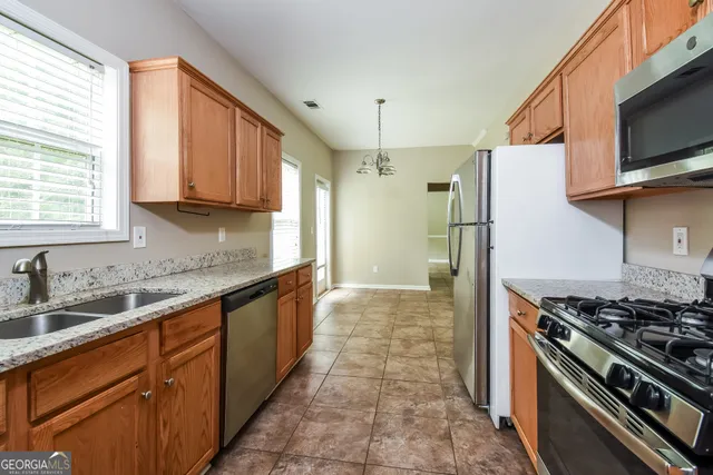 $1,955 | 2796 Jacob Lane, Douglasville, GA 30135