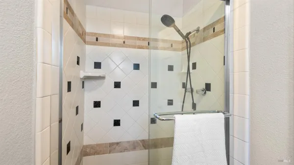 $635,000 | 191 Bel Air Drive, Vacaville, CA 95687