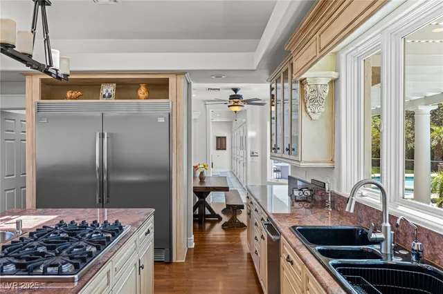 $2,399,999 | 214 Desert Rose Court, Boulder City, NV 89005