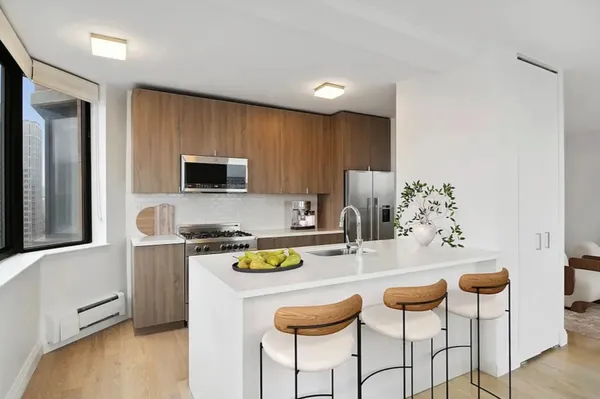 $8,000 | 345 East 94th Street, Unit 8A | Upper East Side