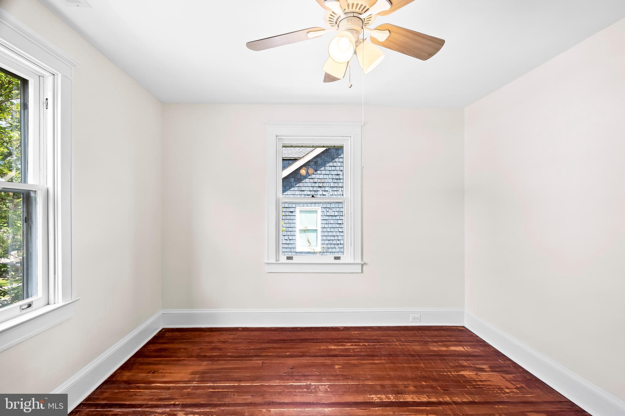 503 Orkney Road Baltimore, MD 21212 - Photo 23 of 43 2nd floor bedroom
