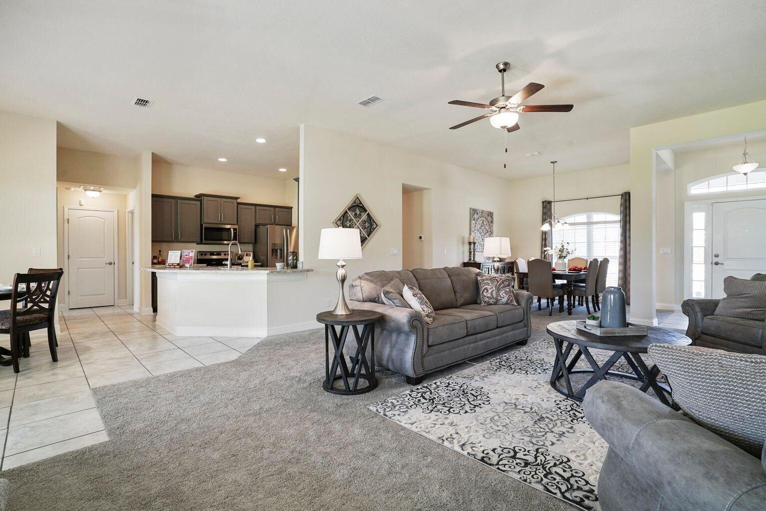 133 Southwest Sea Lion Road Port St. Lucie, FL 34953 - Photo 3 of 18 Family Rm.