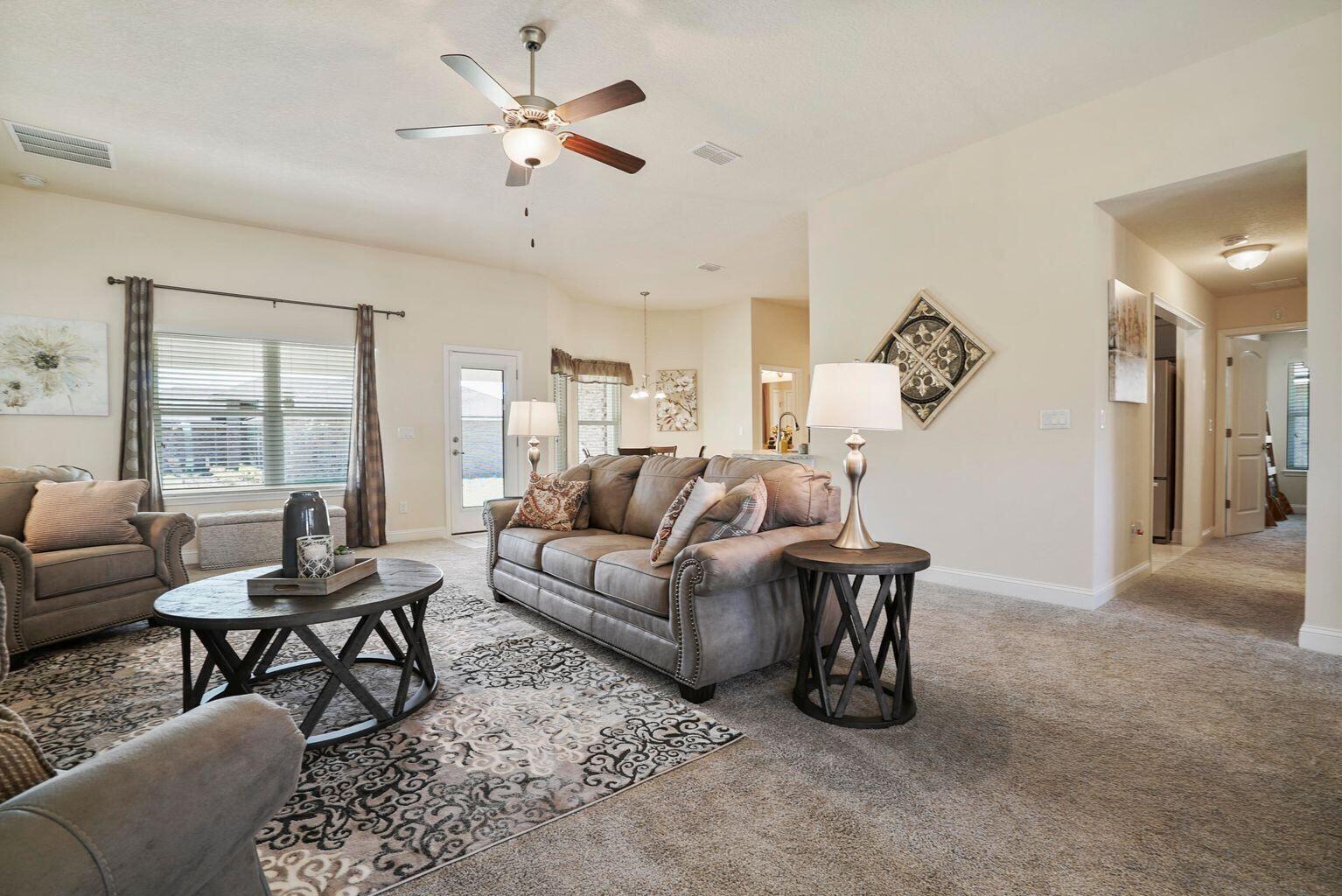 133 Southwest Sea Lion Road Port St. Lucie, FL 34953 - Photo 5 of 18 Family Rm.