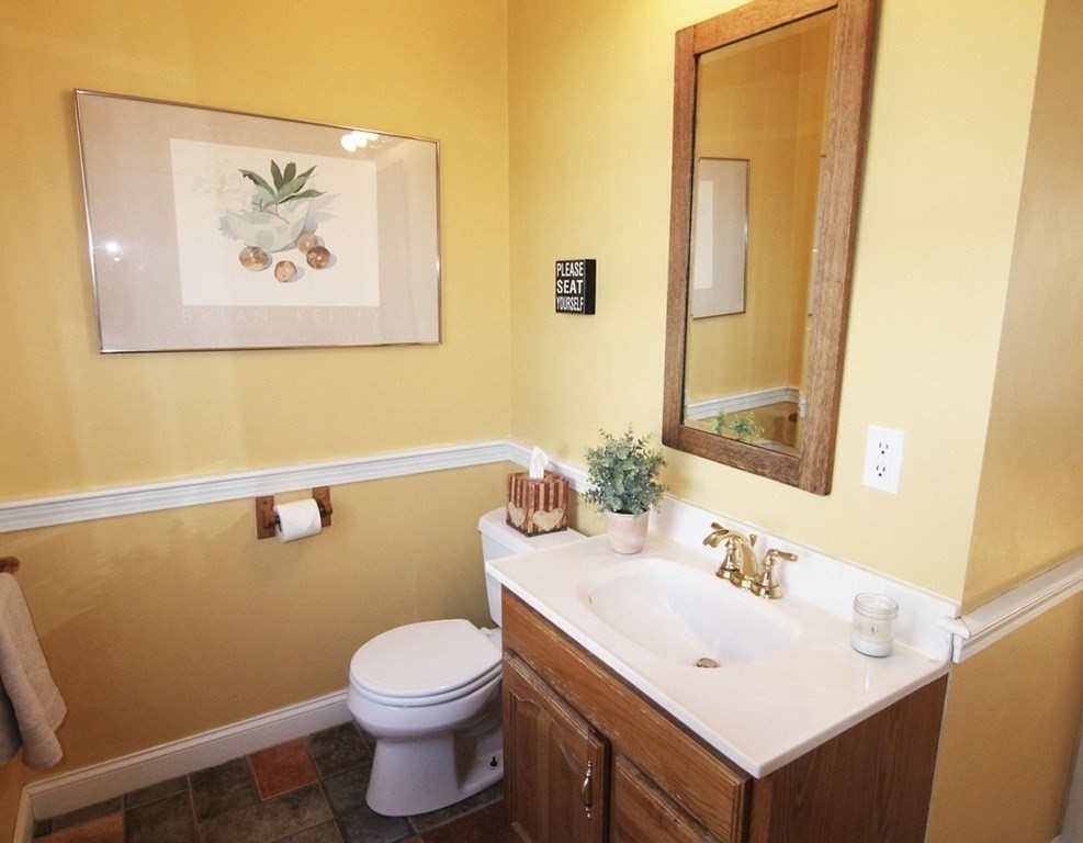 26 Bowker Street Lexington, MA 02421 - Photo 17 of 32 Gallery Image 17