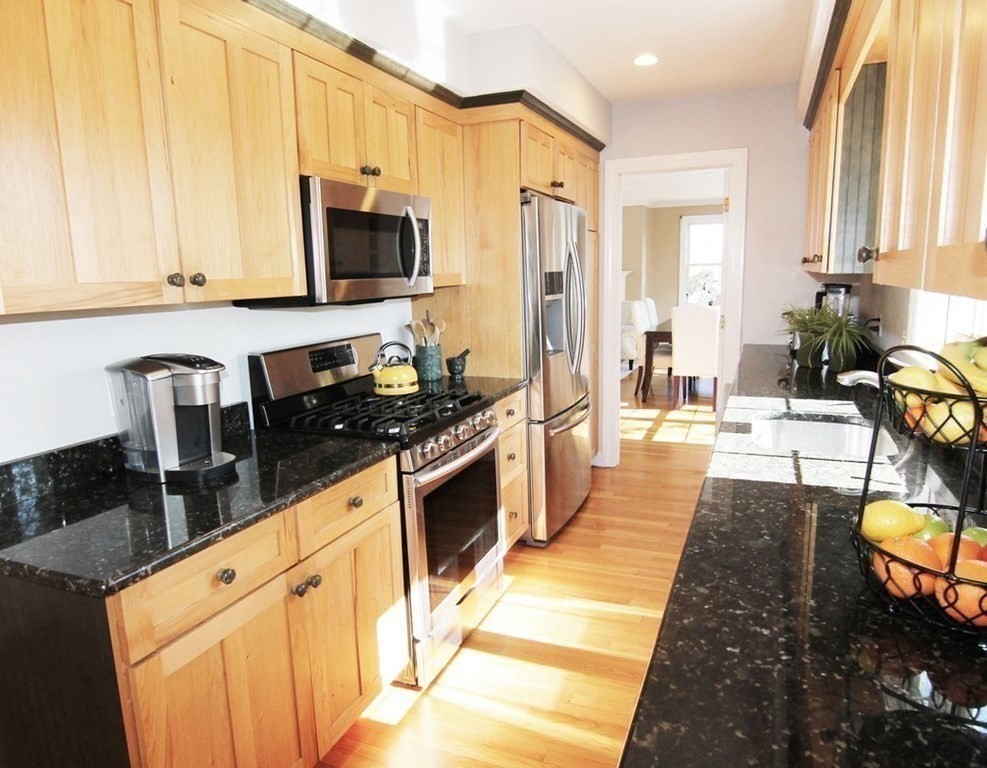 26 Bowker Street Lexington, MA 02421 - Photo 10 of 32 Gallery Image 10