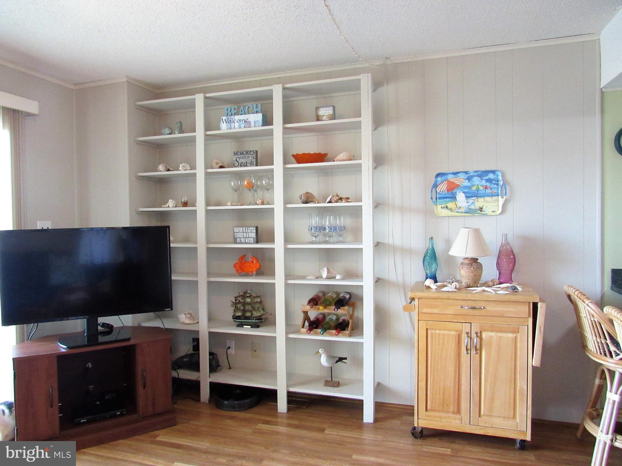 701 Rusty Anchor Road, Unit 18 Ocean City, MD 21842 - Photo 6 of 30 Gallery Image 6
