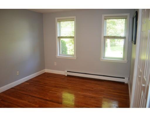 5 Savinelli Road Barnstable, MA 02635 - Photo 9 of 21 Gallery Image 9