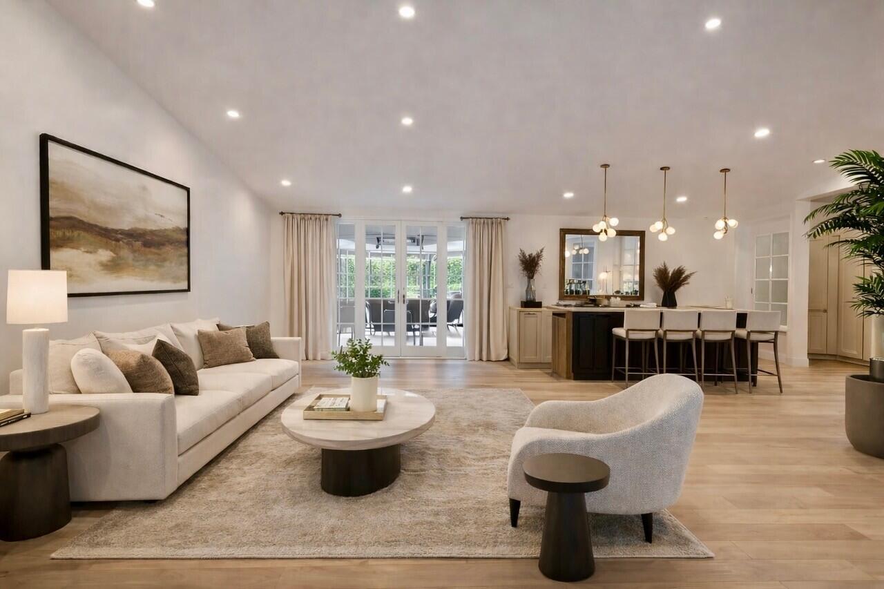 10754 Stonebridge Boulevard Boca Raton, FL 33498 - Photo 6 of 51 Living Area