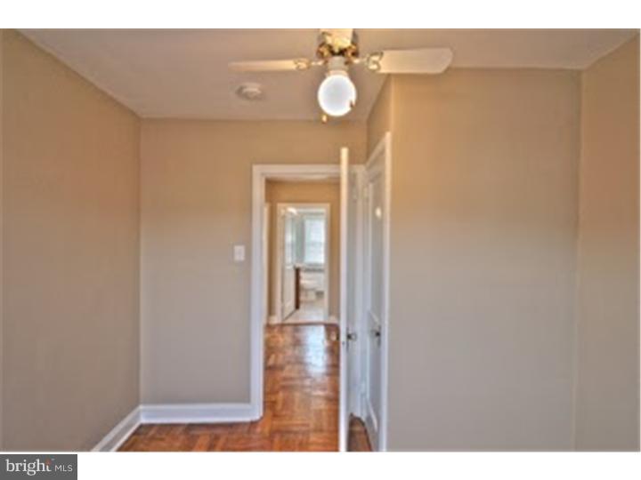 830 Pleasant Road Yeadon, PA 19050 - Photo 12 of 15 Hallway
