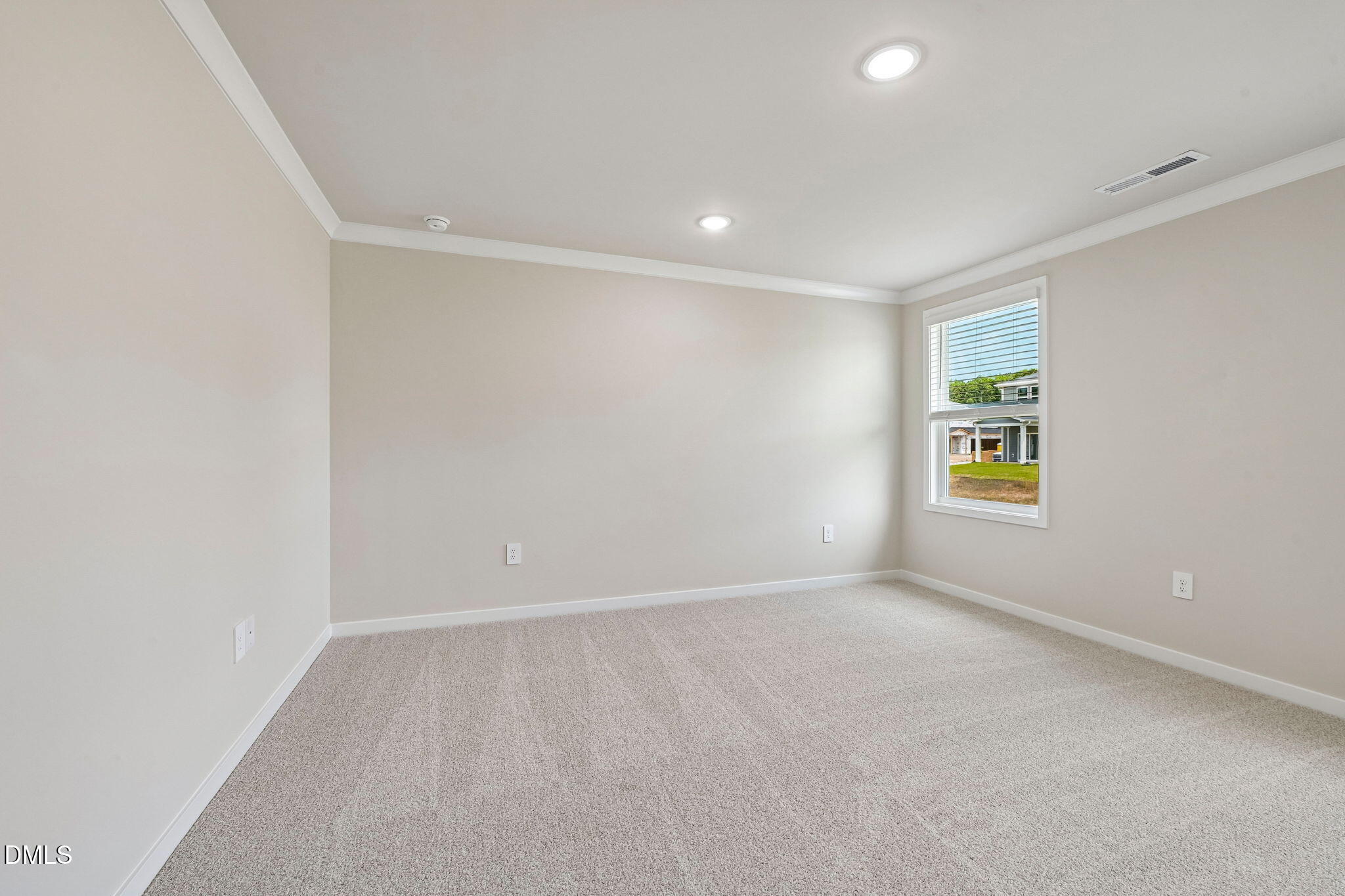 1505 Hatteras Road Durham, NC 27703 - Photo 22 of 44 22-web-or-mls-Raleigh - Avalon Place - 1
