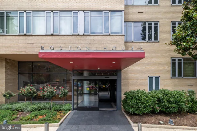 $2,250 | 1711 Massachusetts Avenue Northwest, Unit 132, Washington, DC 20036