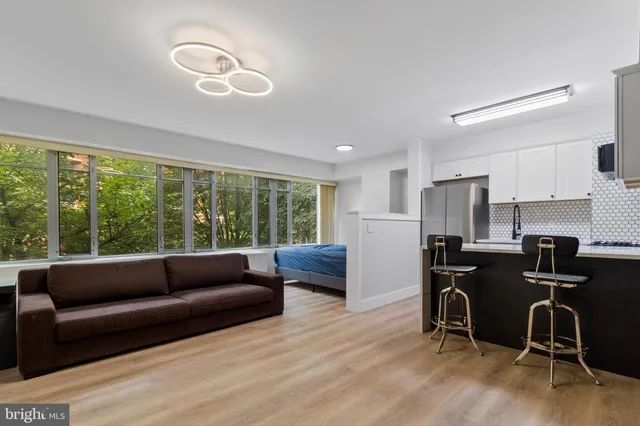 $2,250 | 1711 Massachusetts Avenue Northwest, Unit 132, Washington, DC 20036