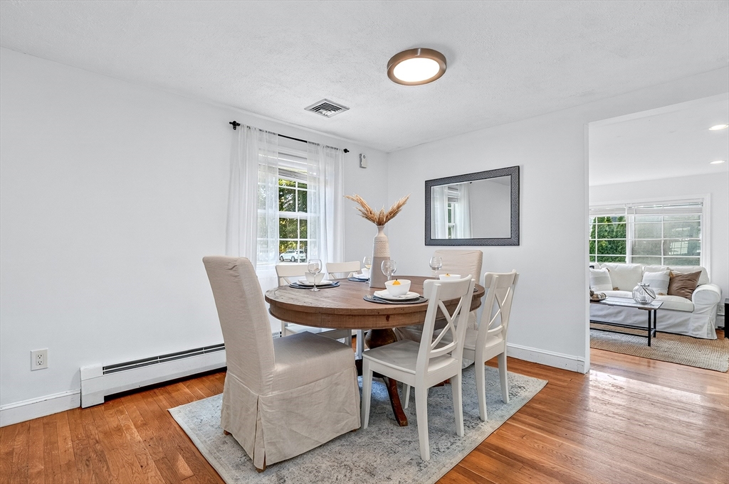 46 Windsor Road Stoneham, MA 02180 - Photo 6 of 42