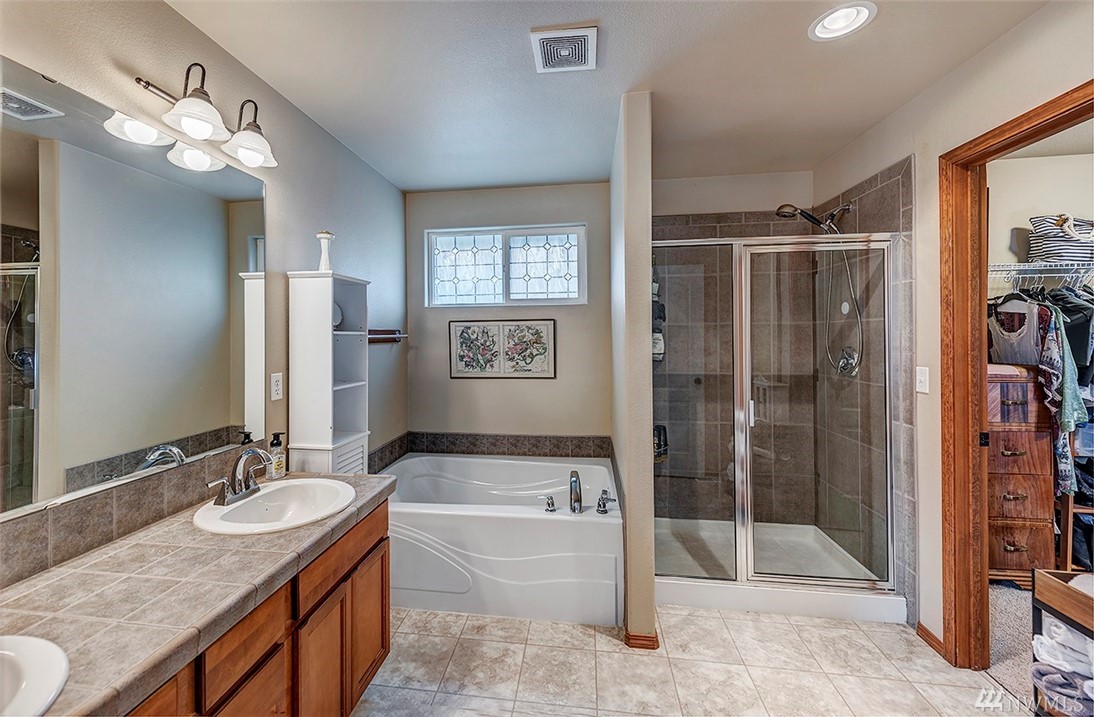 116 196th Place Southwest Bothell, WA 98012 - Photo 13 of 22