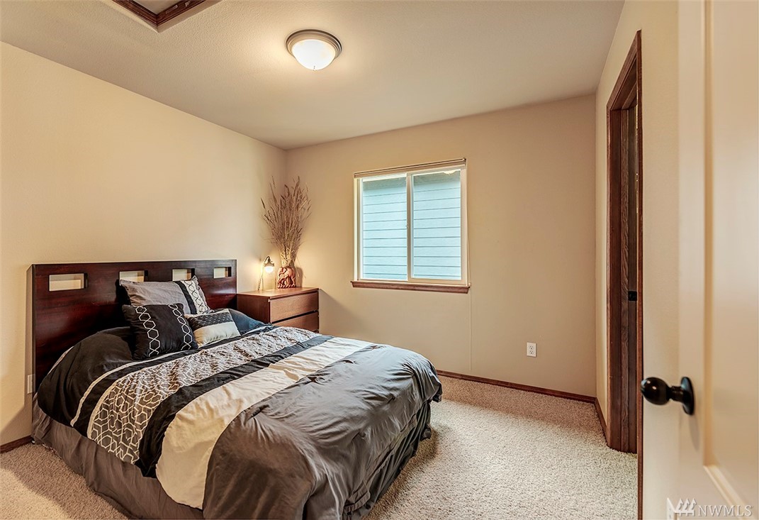 116 196th Place Southwest Bothell, WA 98012 - Photo 14 of 22
