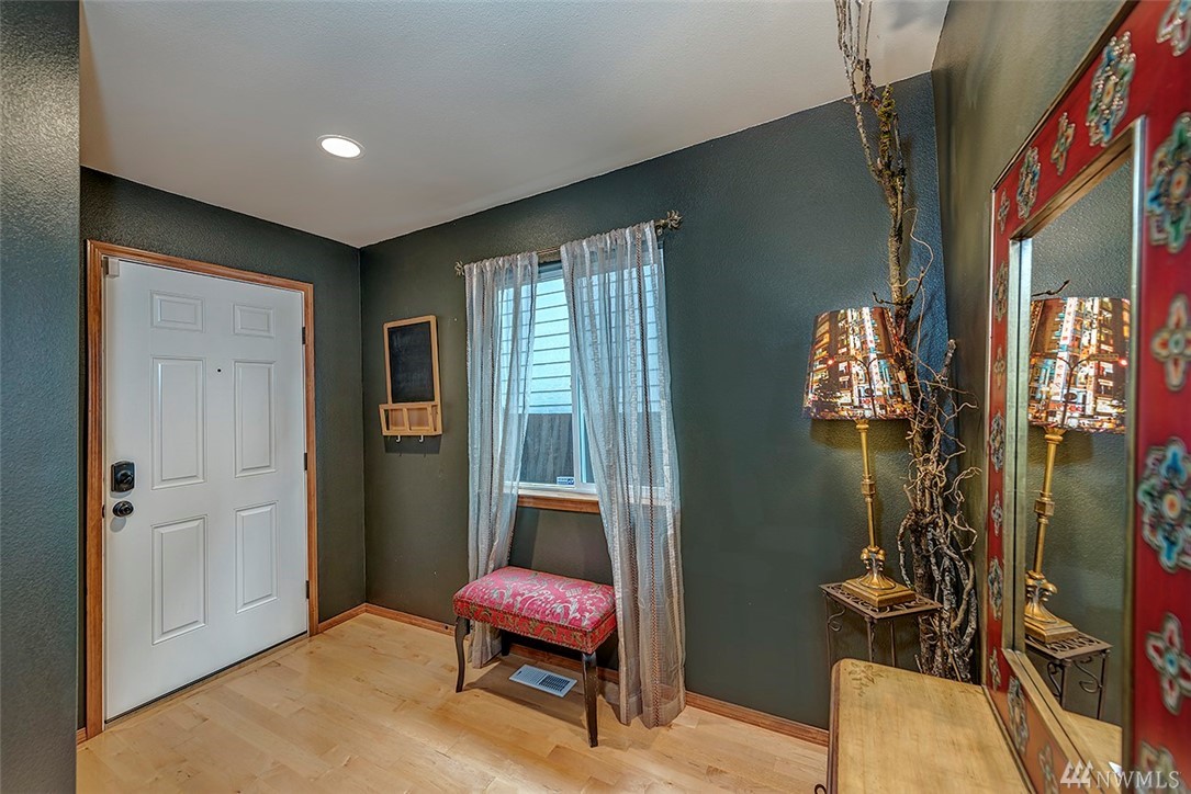 116 196th Place Southwest Bothell, WA 98012 - Photo 4 of 22