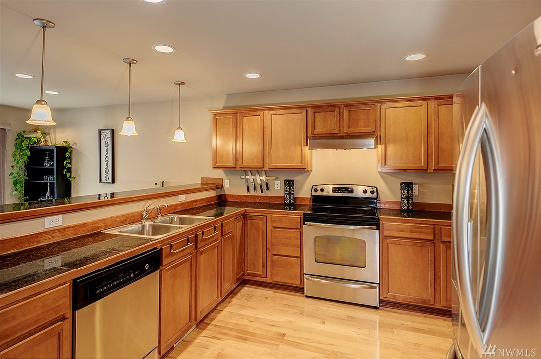 116 196th Place Southwest Bothell, WA 98012 - Photo 8 of 22