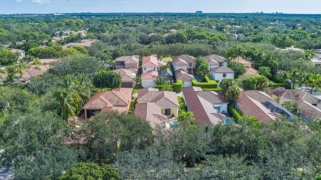 317 Galicia Way Jupiter, FL 33458 - Photo 30 of 31 an aerial view of multiple house
