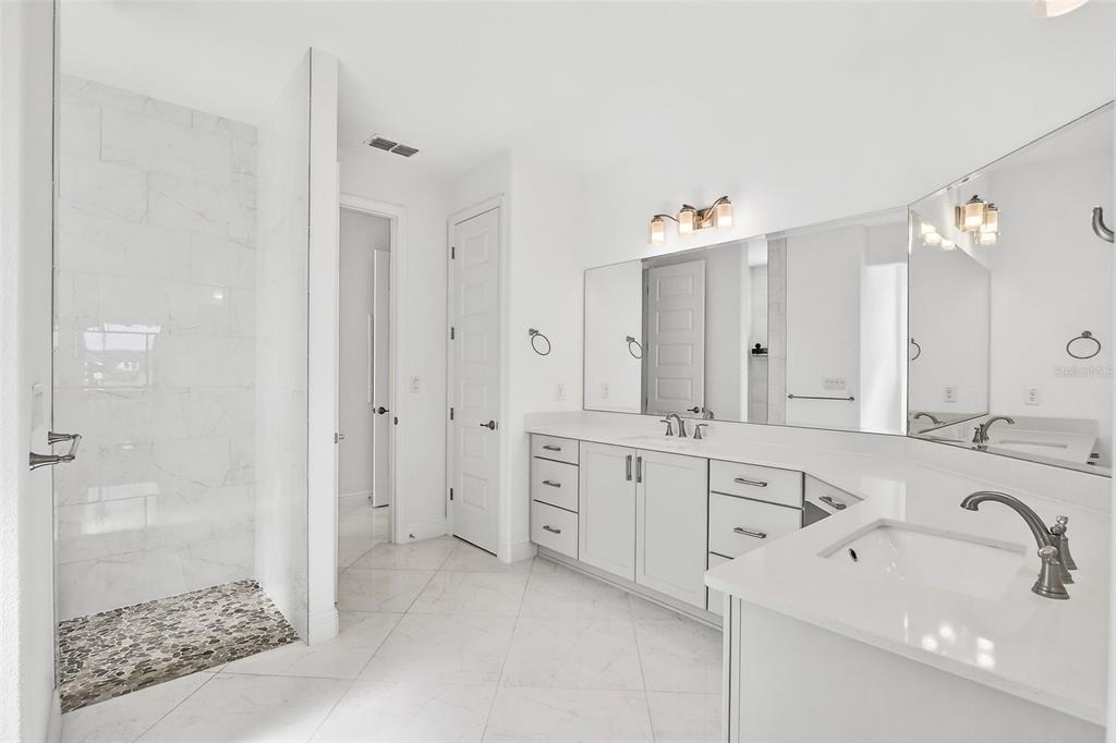 9513 Southwest 79th Loop Ocala, FL 34481 - Photo 18 of 27