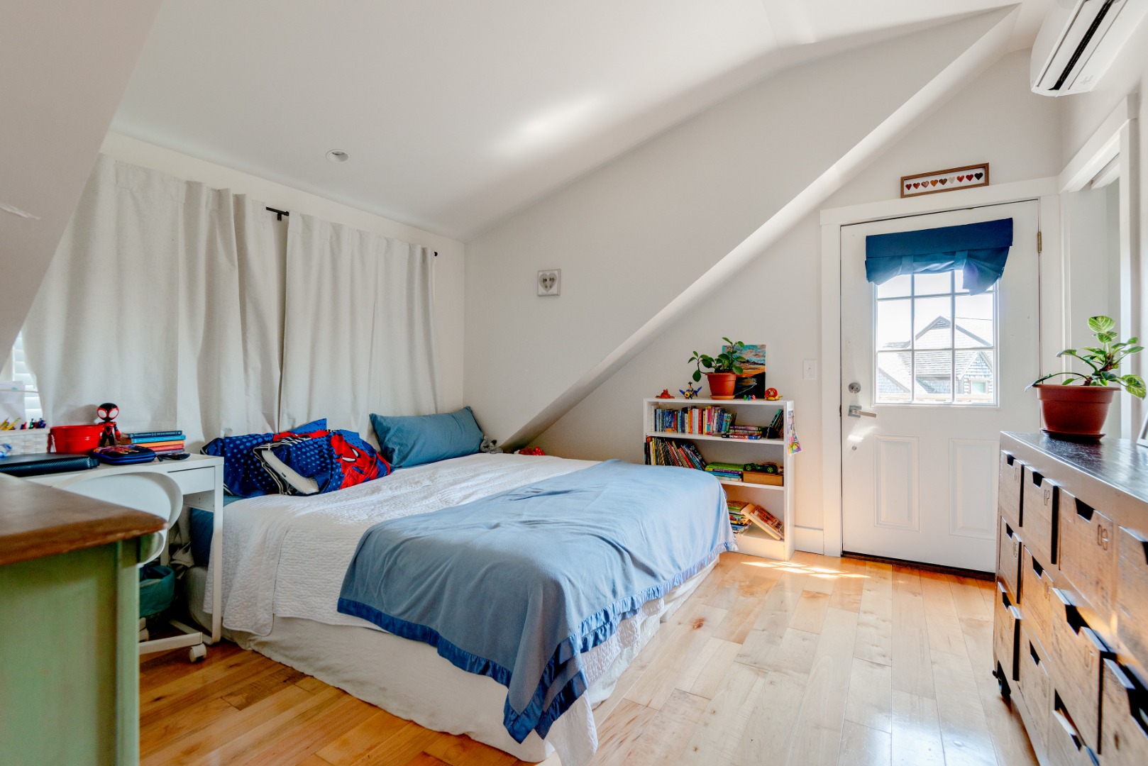 47 Hinsdale Road Nantucket, MA 02554 - Photo 14 of 25 Gallery Image 14