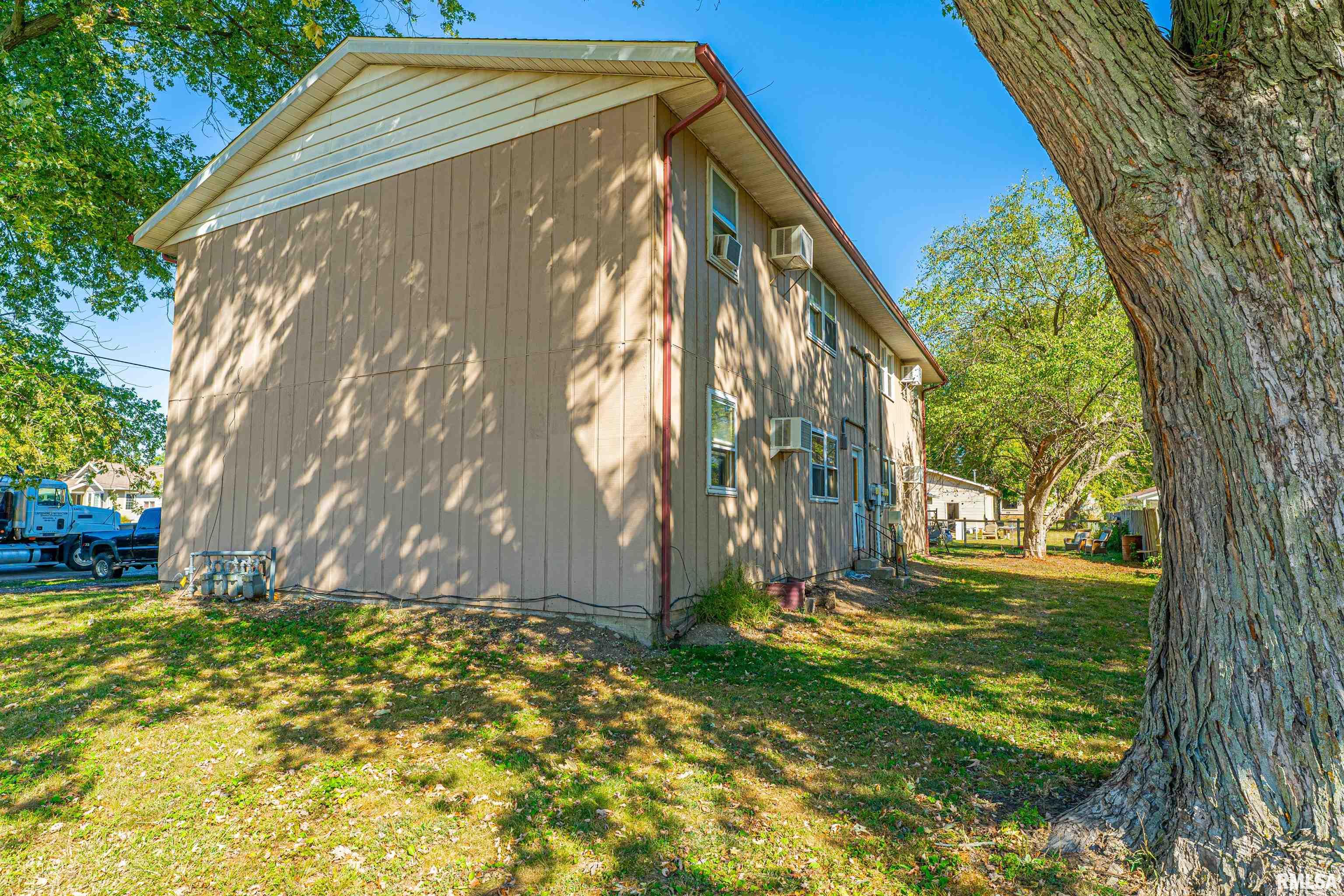 102 East 8th Street Delavan, IL 61734 - Photo 13 of 14