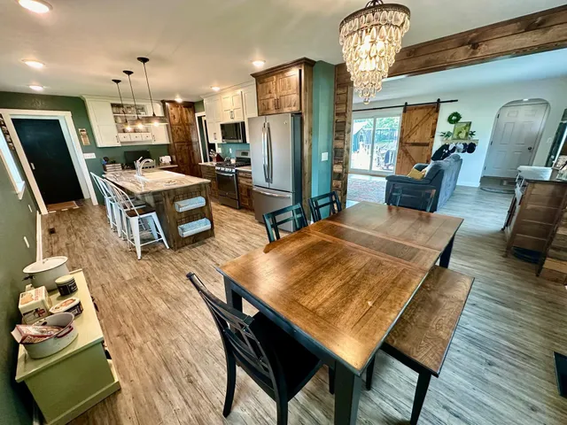 $254,900 | 507 6th Street Northeast, Roseau, MN 56751