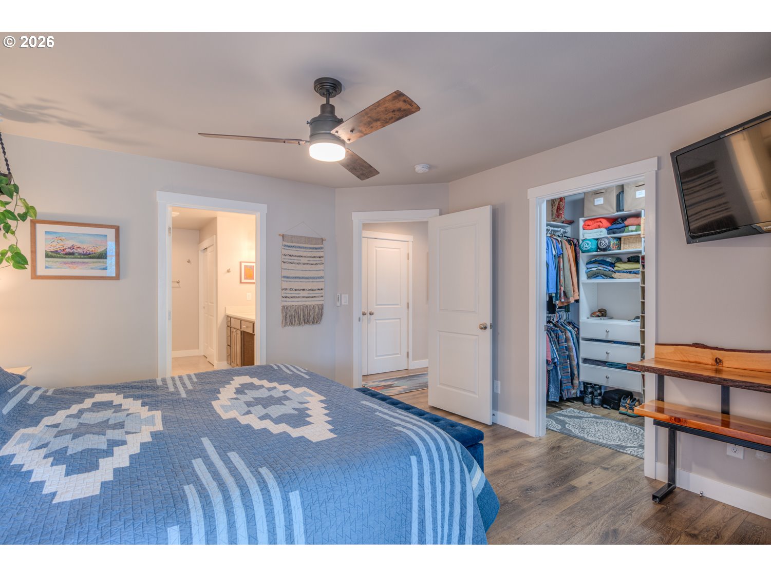 16732 Contorta Place La Pine, OR 97739 - Photo 20 of 48 a bedroom with a bed and a flat screen tv
