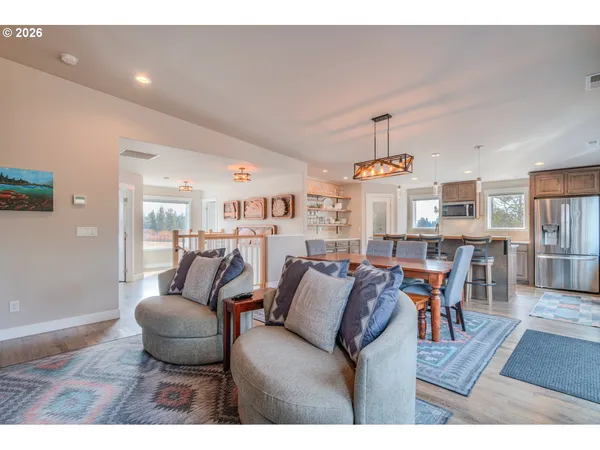 $899,000 | 16732 Contorta Place, La Pine, OR 97739