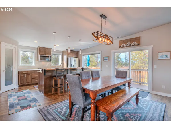 $899,000 | 16732 Contorta Place, La Pine, OR 97739