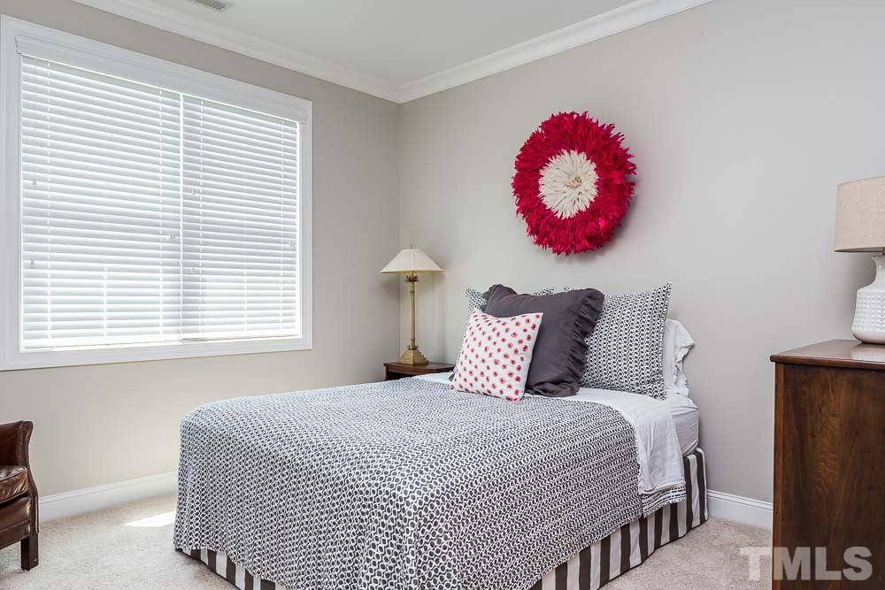 2737 Oberlin Road, Unit 101 Raleigh, NC 27608 - Photo 18 of 24