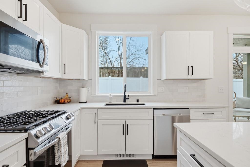 1220 North Walnut Road Spokane Valley, WA 99206 - Photo 14 of 46