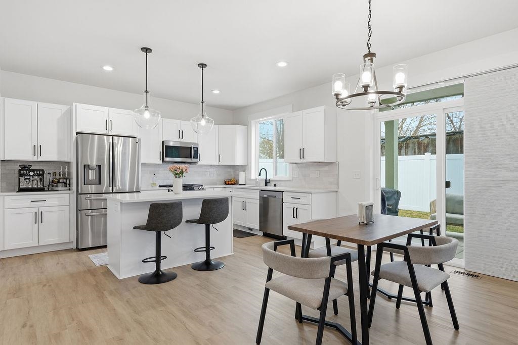 1220 North Walnut Road Spokane Valley, WA 99206 - Photo 9 of 46