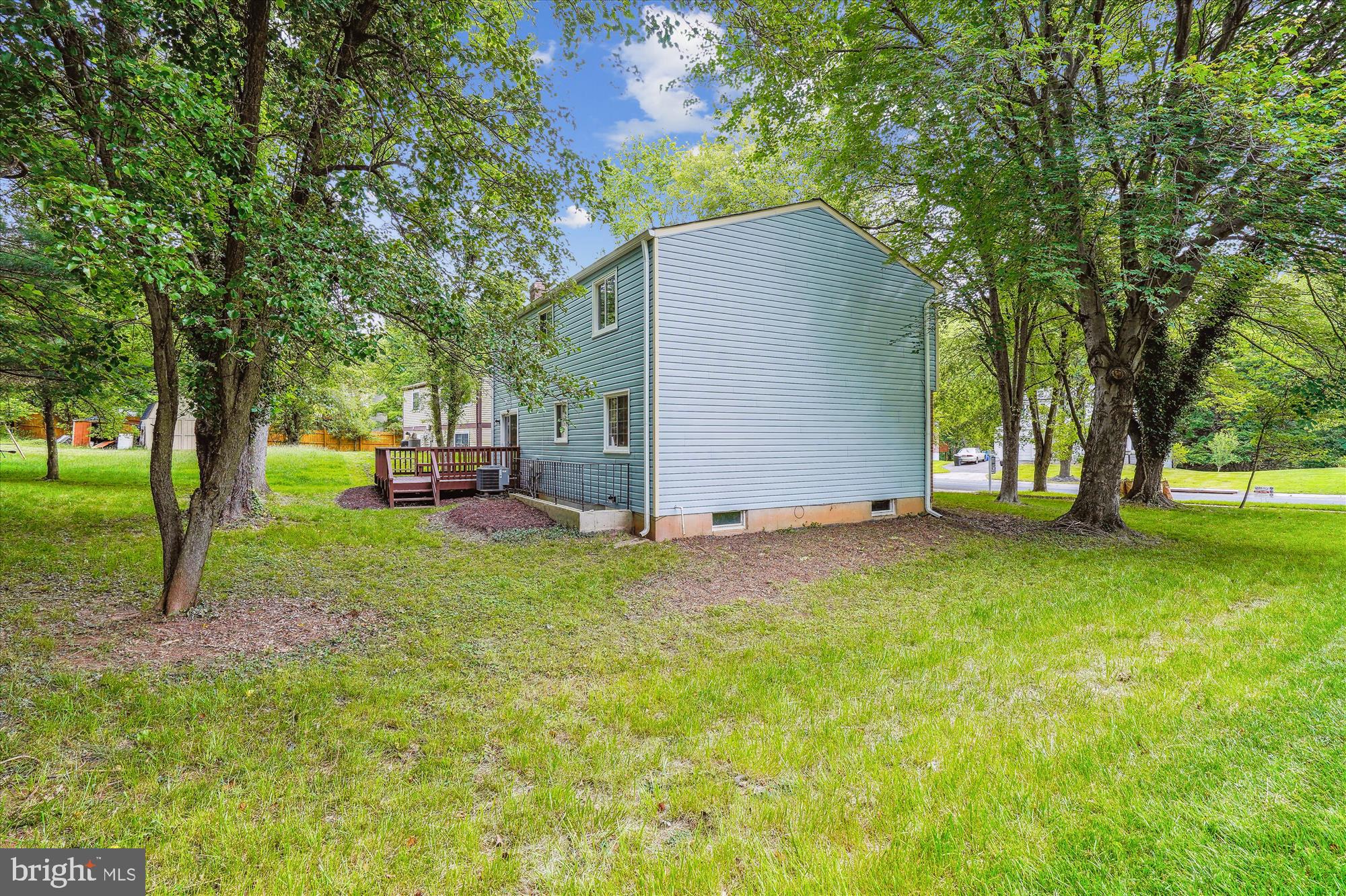 1221 Windmill Lane Silver Spring, MD 20905 - Photo 31 of 38 a house view with a garden space