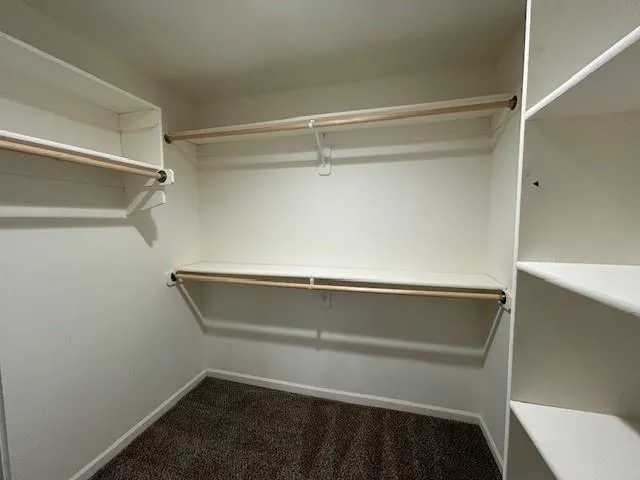 $340,000 | 21717 Southcreek Road, Peculiar, MO 64078