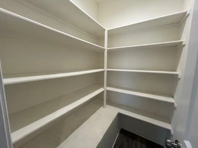 $340,000 | 21717 Southcreek Road, Peculiar, MO 64078