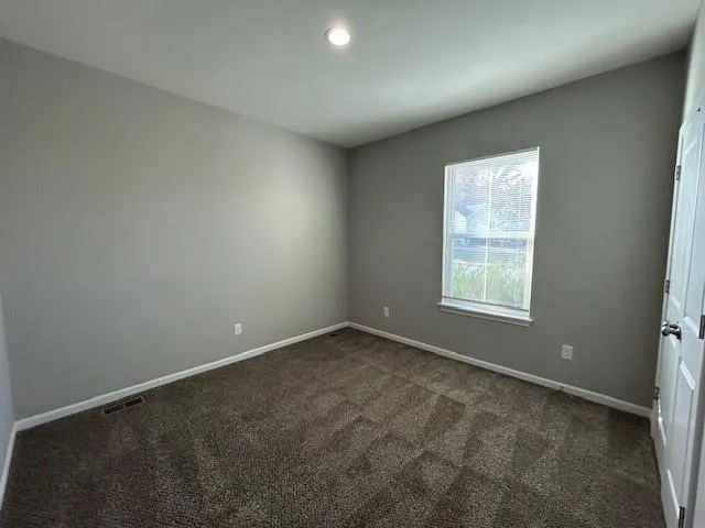 $340,000 | 21717 Southcreek Road, Peculiar, MO 64078