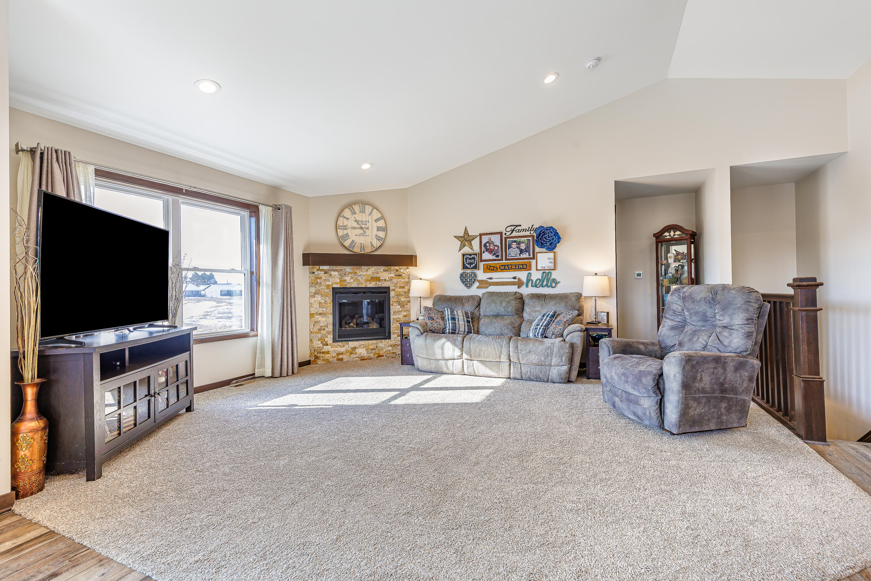 1900 Spakenburg Road Holmen, WI 54636 - Photo 11 of 27 1900 Spakenburg-9