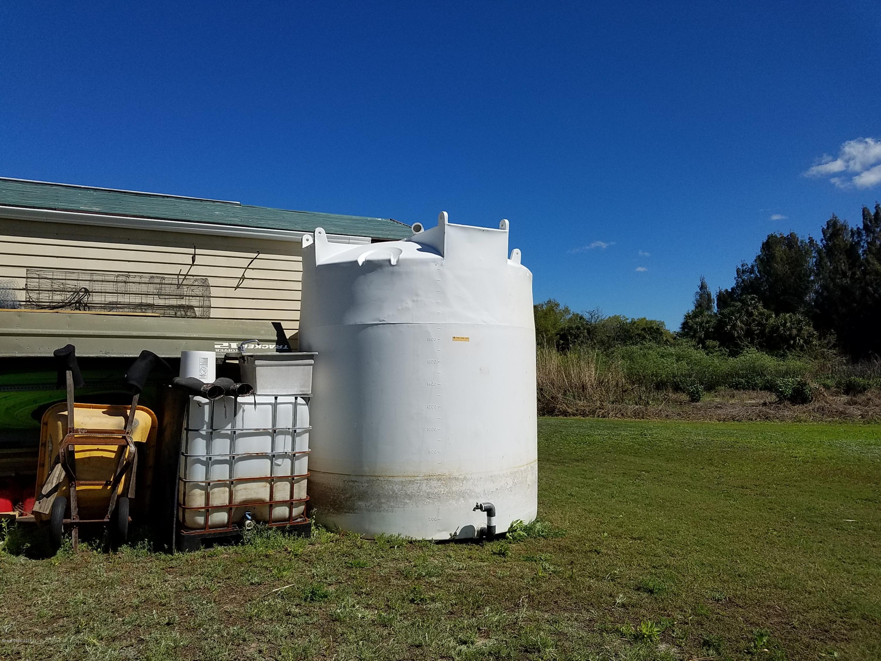 8119 Baxter Point Road Mims, FL 32754 - Photo 12 of 25 20180226_120513 - Copy