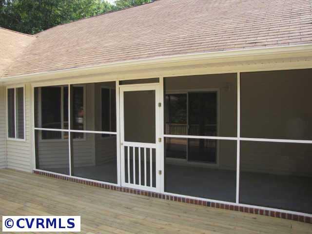 6986 Sandy Ridge Road Hopewell, VA 23860 - Photo 5 of 7 Gallery Image 5