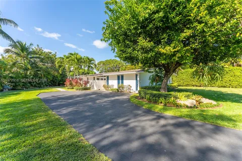 $6,000,000 | 12950 Southwest 67th Avenue, Pinecrest, FL 33156