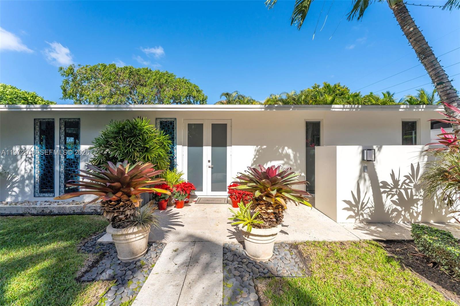 12950 Southwest 67th Avenue Pinecrest, FL 33156 - Photo 3 of 39