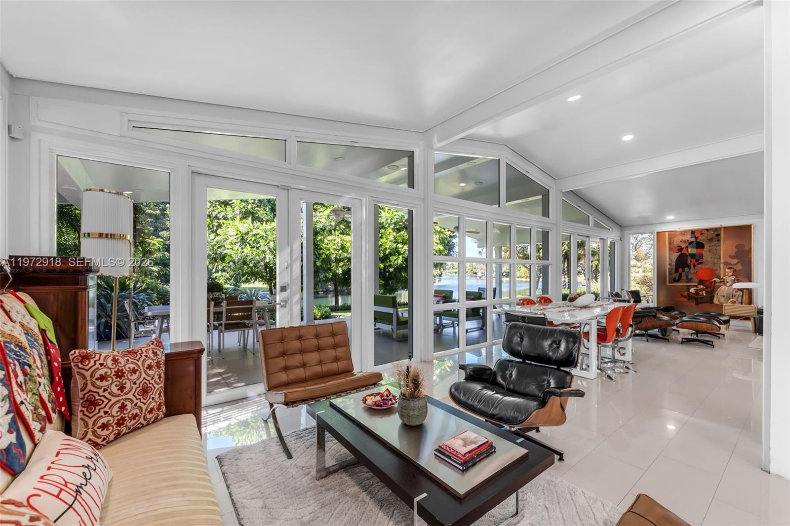 12950 Southwest 67th Avenue Pinecrest, FL 33156 - Photo 6 of 39