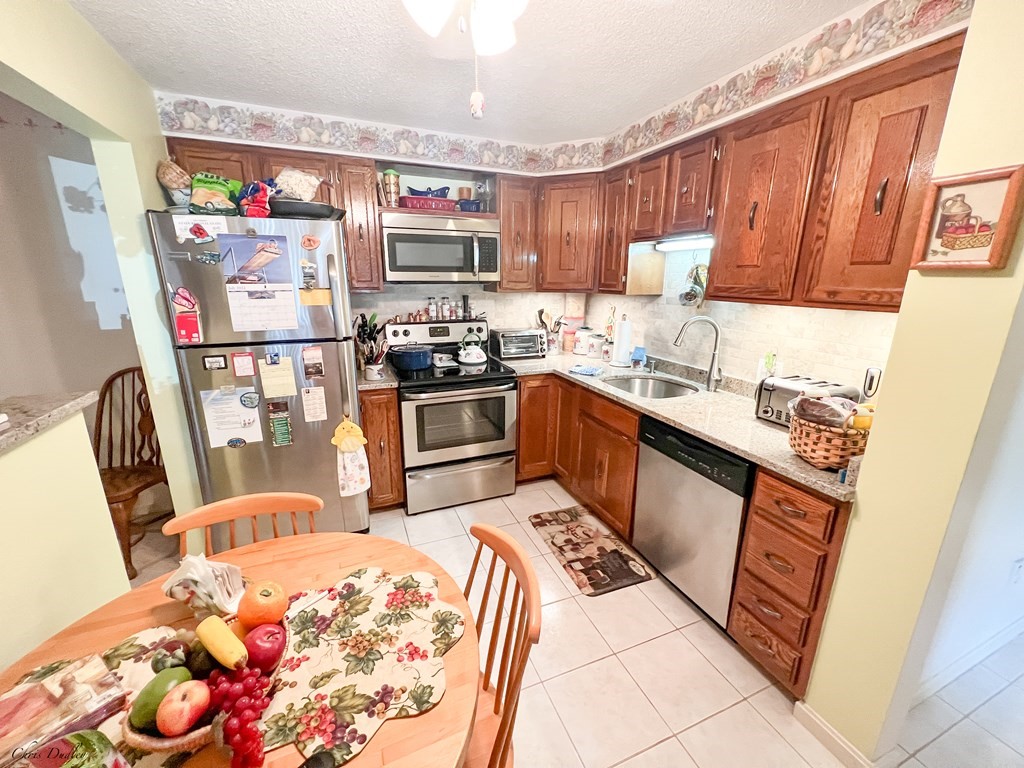 141 Essex Street, Unit B2 Saugus, MA 01906 - Photo 3 of 35