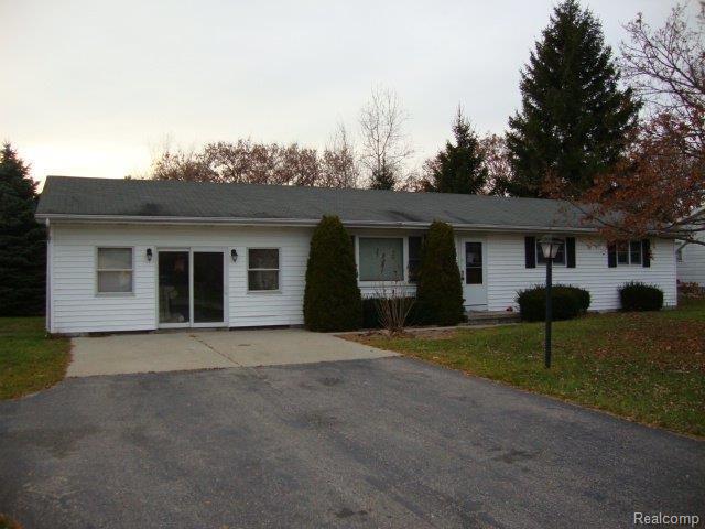 3295 Range Road Port Huron, MI 48060 - Photo 1 of 10 001