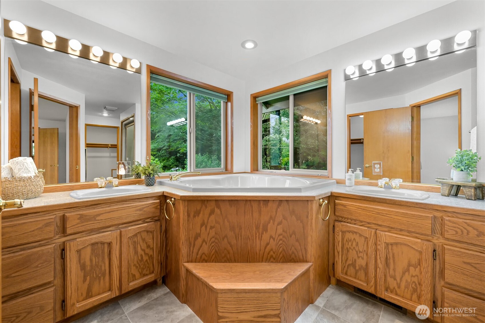 5028 Aldrich Road Bellingham, WA 98226 - Photo 19 of 38