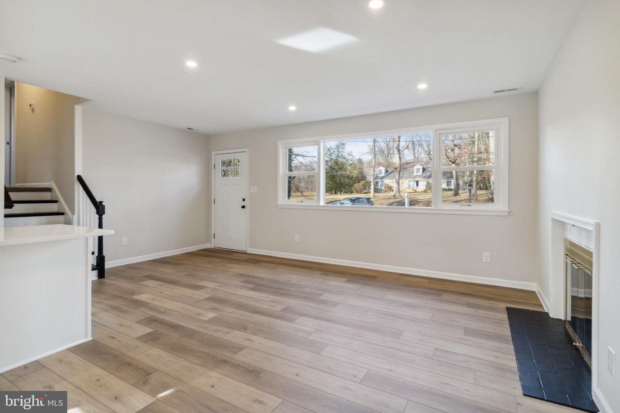 10105 Lyons Mill Road Randallstown, MD 21133 - Photo 8 of 33 Open Concept Living