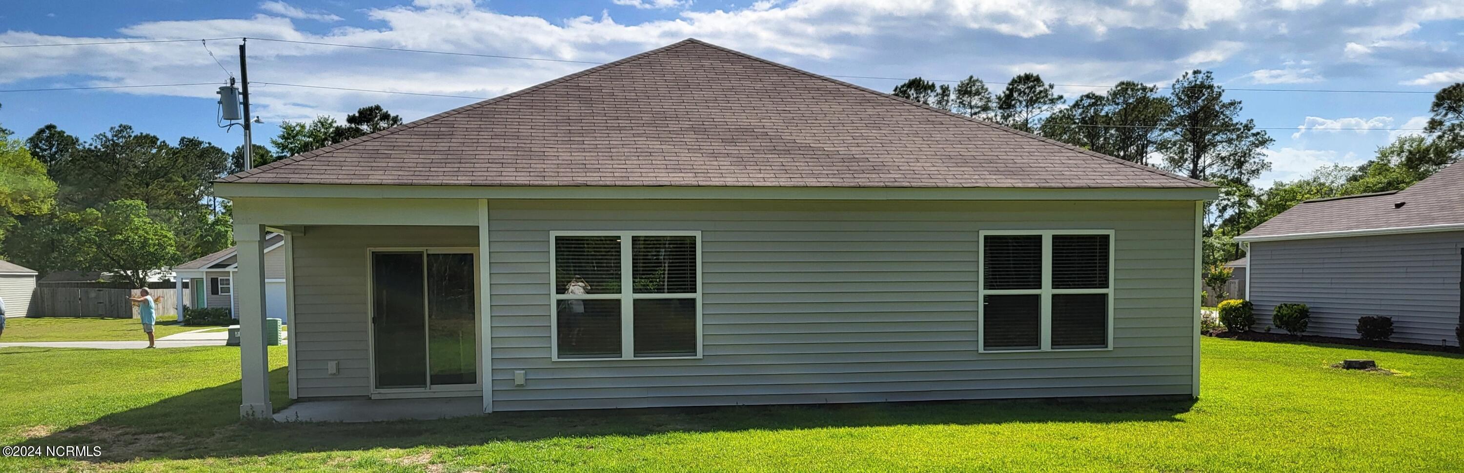 406 Ellis Road Southeast Bolivia, NC 28422 - Photo 4 of 19 20240501_160358~2