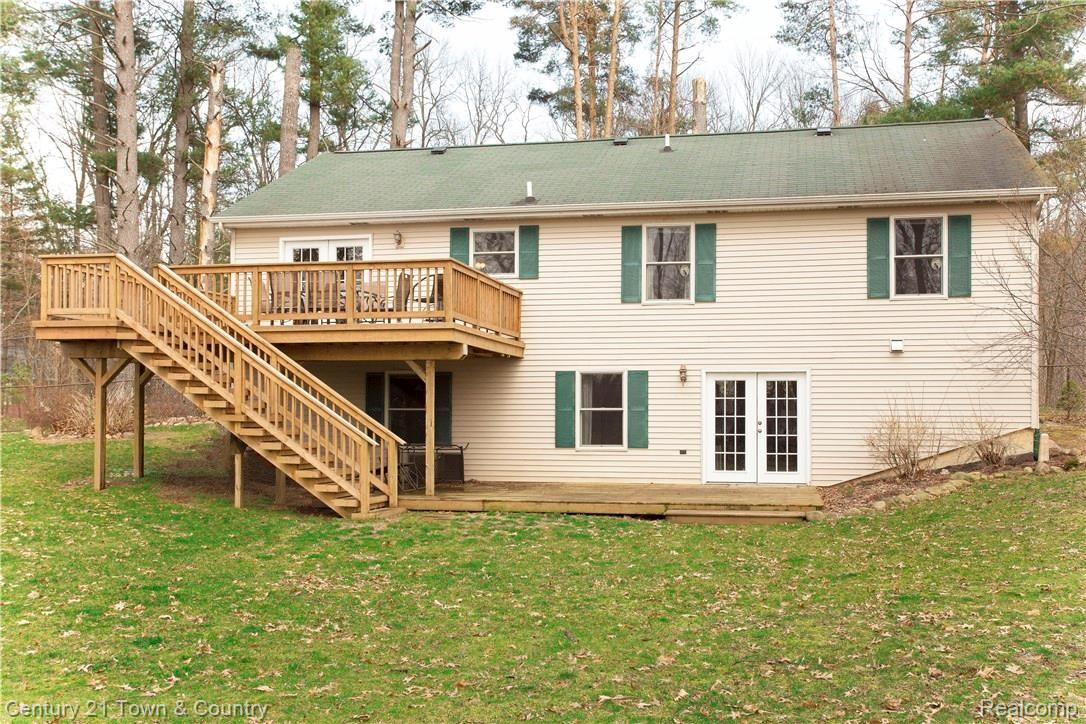 15306 Murray Road Byron, MI 48418 - Photo 29 of 32 IMG_9622.JPG