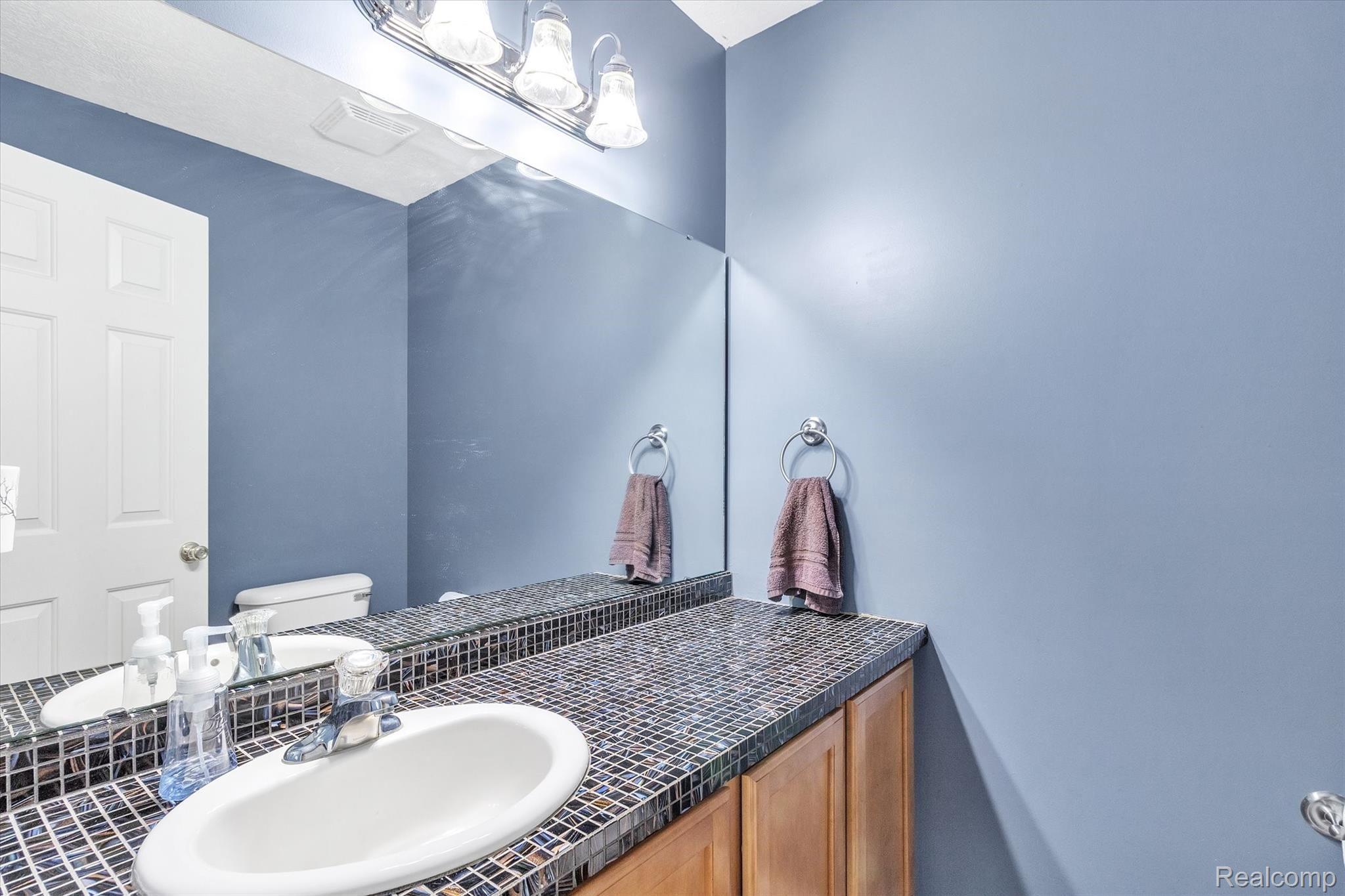 4511 Bull Run Road Gregory, MI 48137 - Photo 33 of 46 35-4511-Bull-Run-WindowStill-Real-Estate-Photography-35.jpg